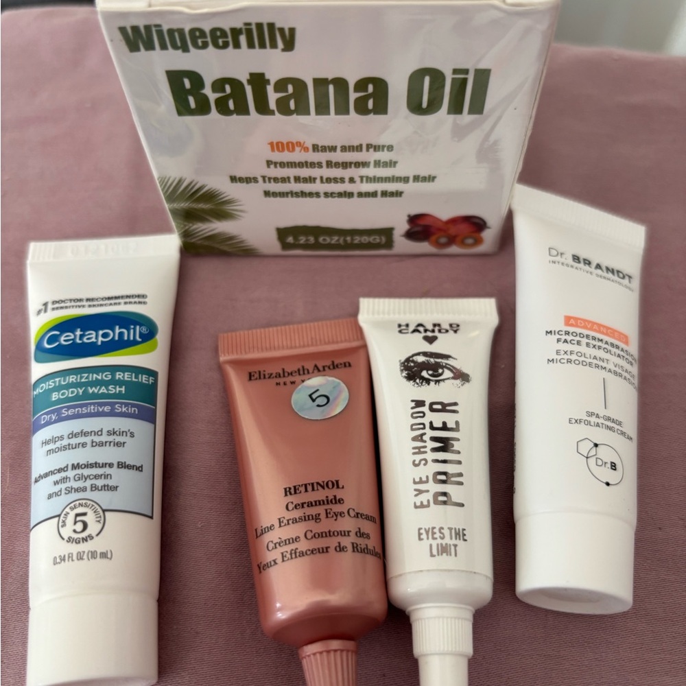 Cetaphil Moisturizing Body Wash and Skincare Set